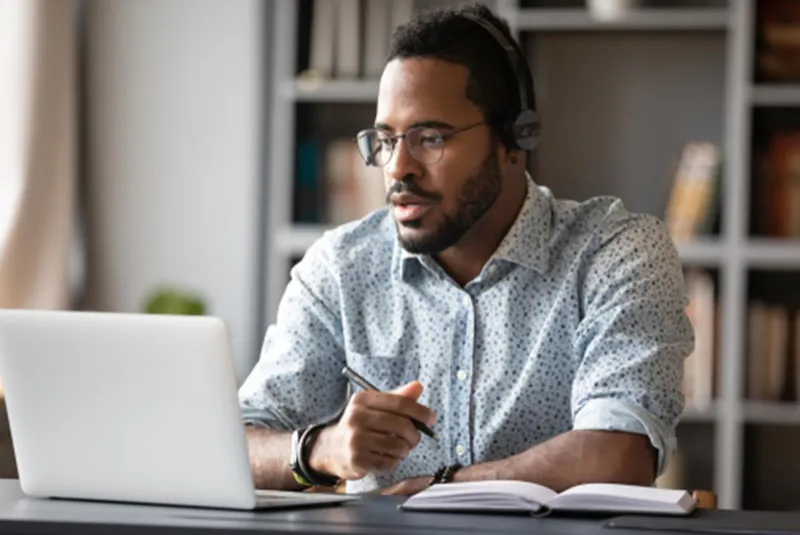 Man using a laptop