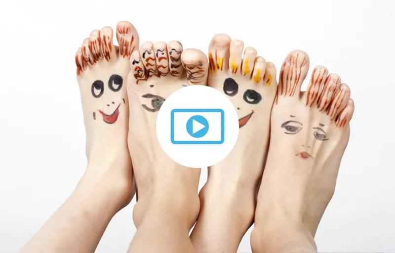 Footcare Videos - overlay-family-feet-smiling (1)