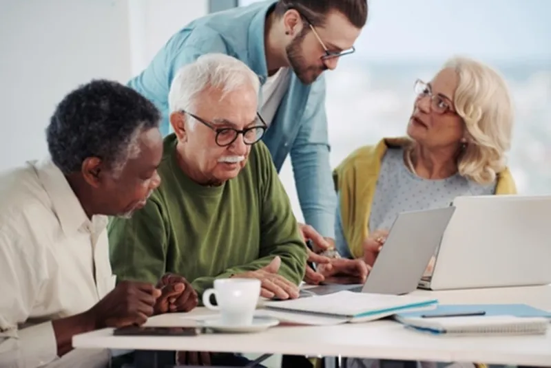 Helping an older person get online